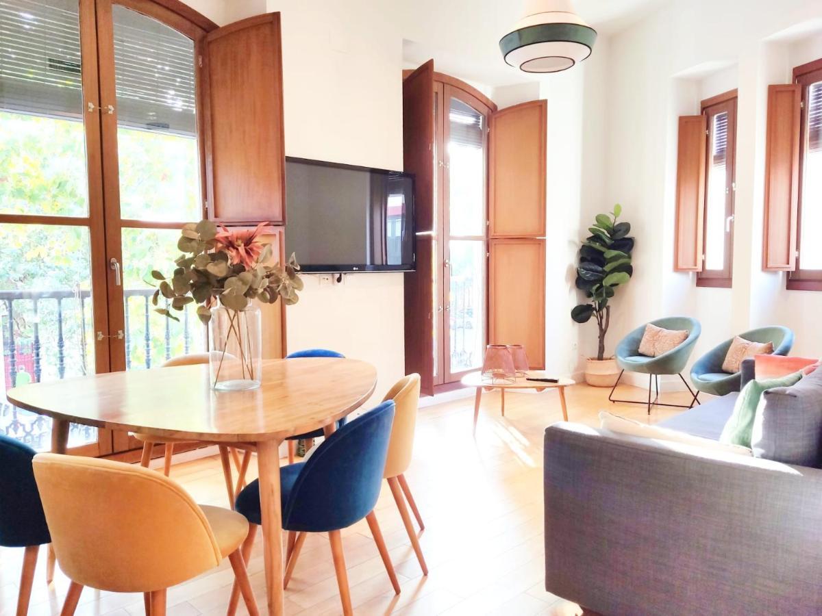 Homeyseville-Luxury Apartment Arenal 6 Pax, Parking Optional Zewnętrze zdjęcie